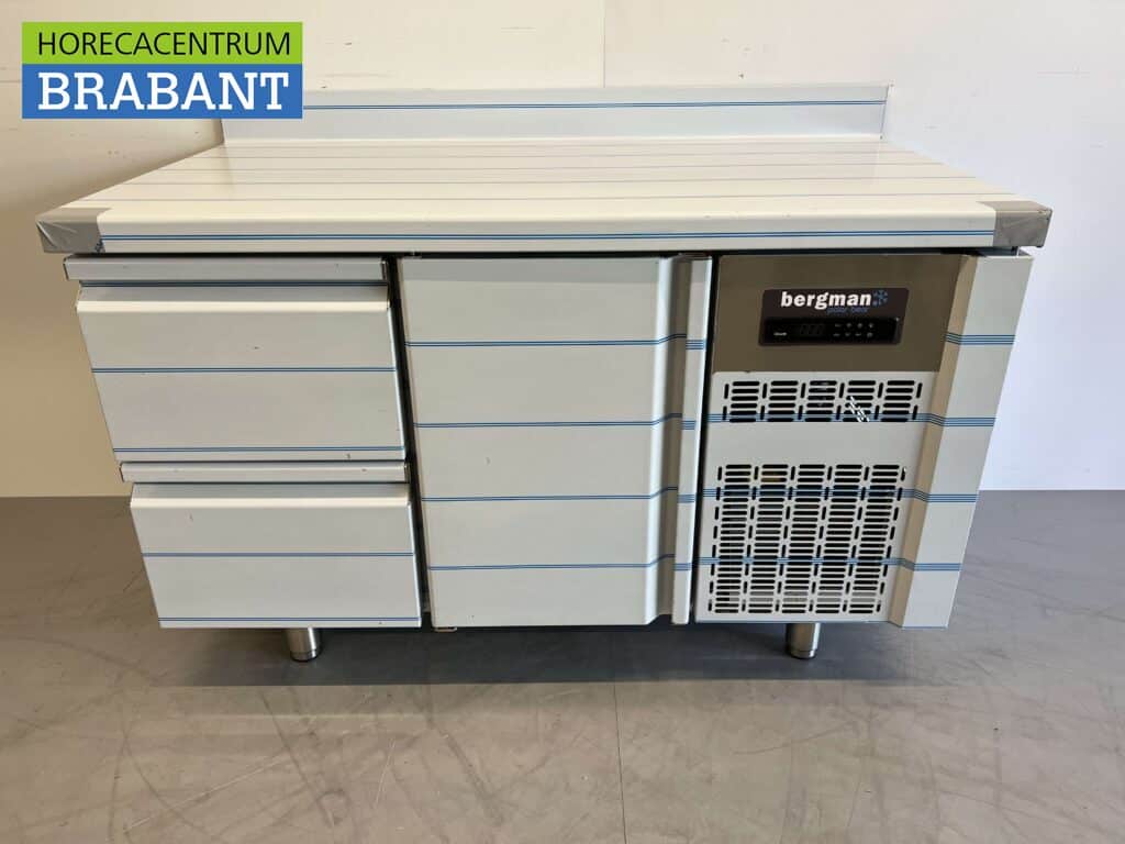 RVS Coreco Premium vrieswerkbank 2 laden en 1 deur 1/1 gastronorm 134,5 cm Horeca
