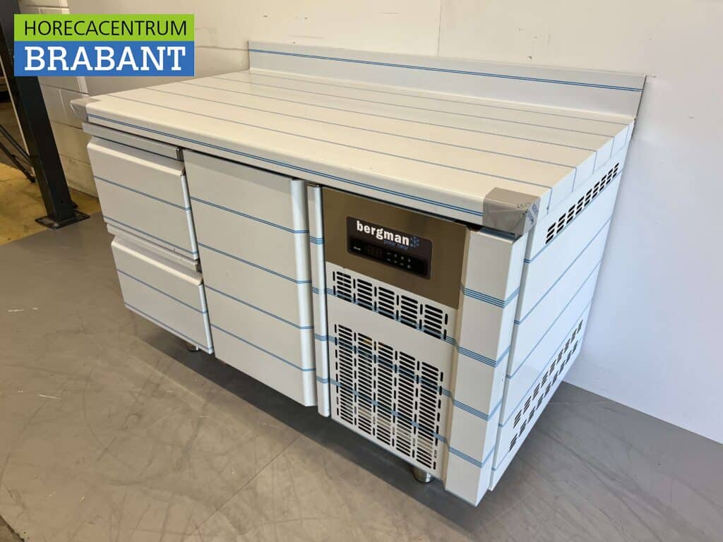 RVS Coreco Premium vrieswerkbank 2 laden en 1 deur 1/1 gastronorm 134,5 cm Horeca - Afbeelding 2