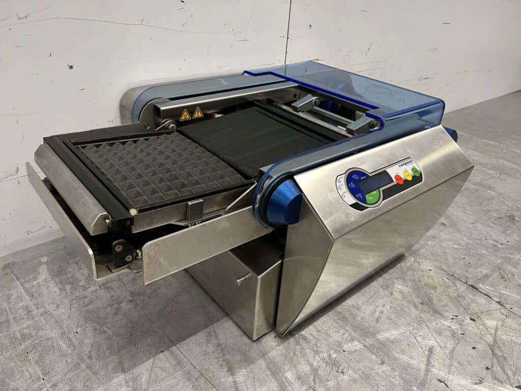 RVS Conpax Klappack Novus Vleeswareninpakmachine Inpakmachine 230V Slagerij Horeca - Afbeelding 3