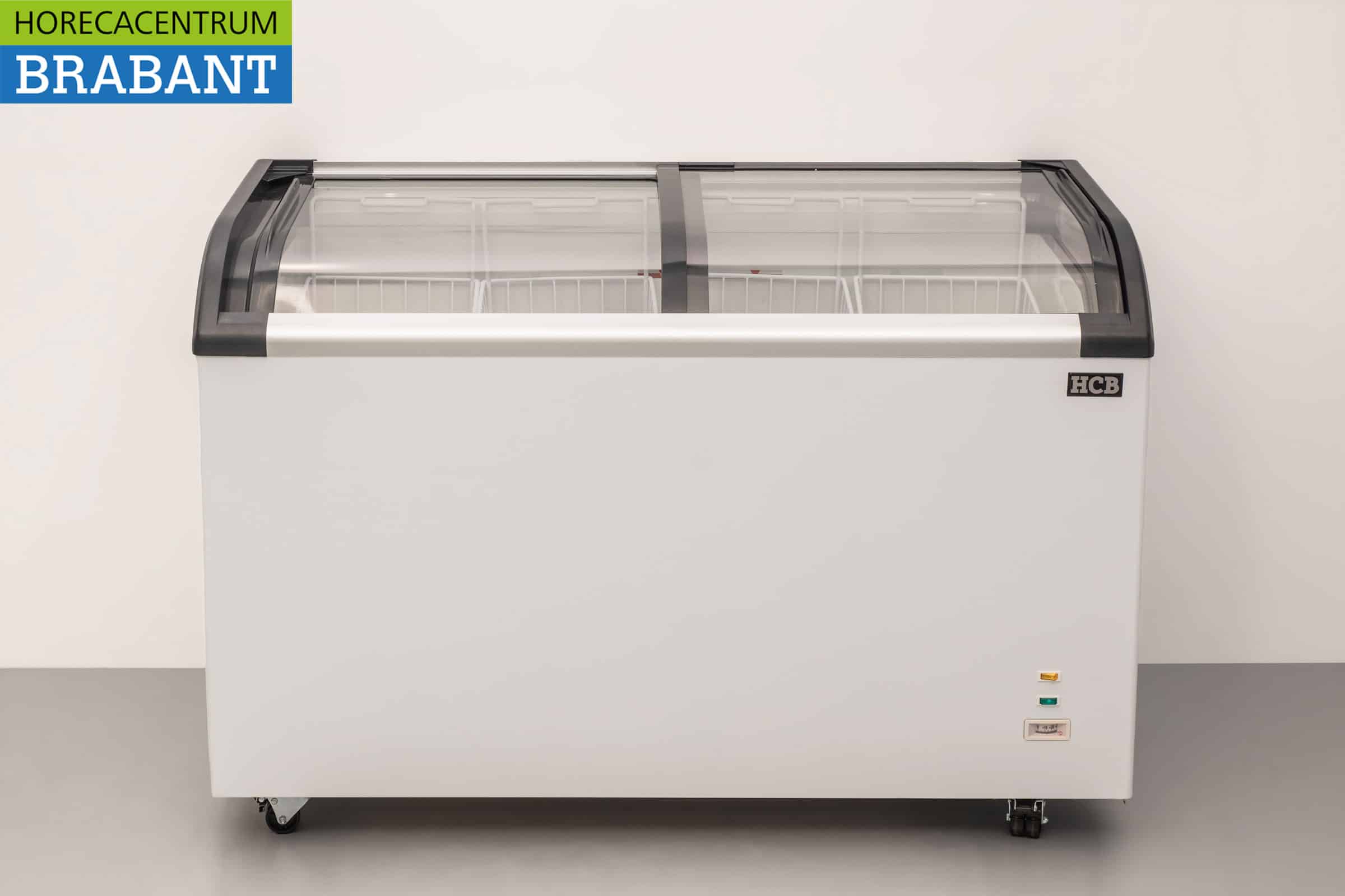 HCB Winkelvriezer Vriezer Vrieskist met glazen schuifdeksels 355 liter 230V Horeca