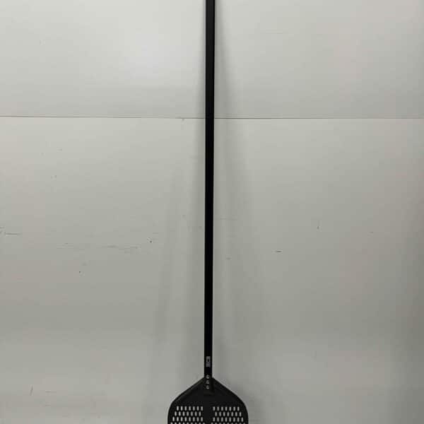 HCB Pizzaschep hard geanodiseerd, geperforeerd blad 30 cm, lengte steel 150 cm Horeca